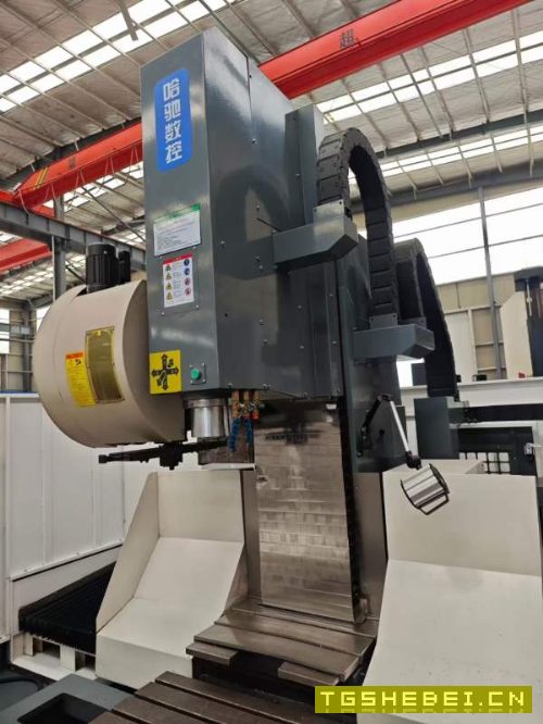 哈驰4500型材加工中心，BT40主轴，工作台4500x650，带.