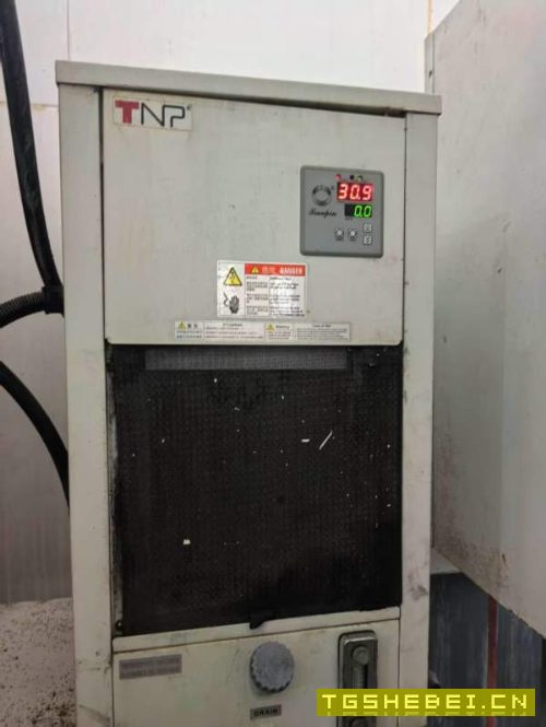 昆山雅力士VL1270数控铣床两线一硬导轨，Y轴四条线轨B.