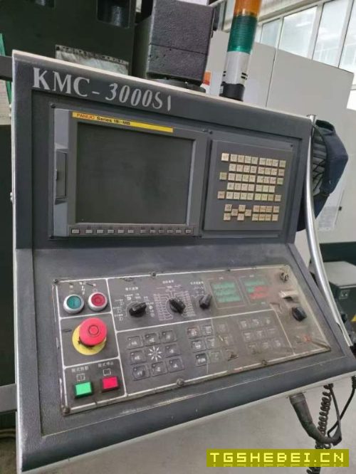 台湾高明精机KMC-3000SV龙门加工中心，三轴全硬轨，BT.