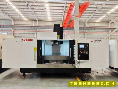 同款6台2024年台群2500加工中心，三菱M80系统，BT40主.