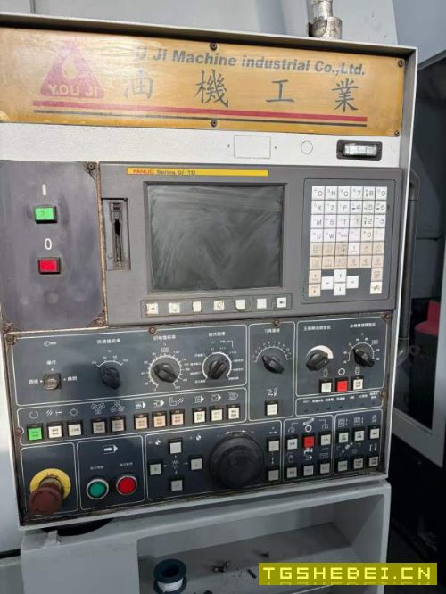台湾油机KV-250E数控立式车床发那克Oi-TD系统床身回转.