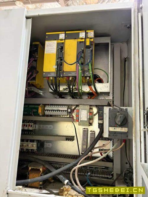 台湾油机KV-250E数控立式车床发那克Oi-TD系统床身回转.