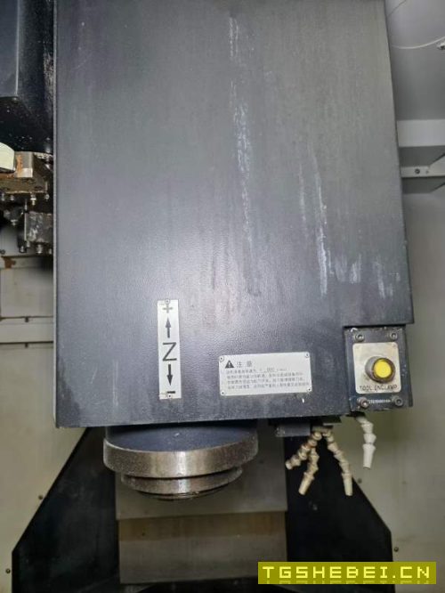 斗山DNM655/50加工中心，三轴线轨，配BT50主轴8000转.