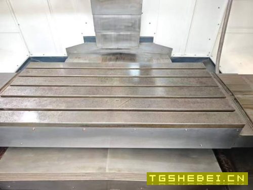 新到一台浙江华特1580加工中心，发那科MFPIUS系统，BT.
