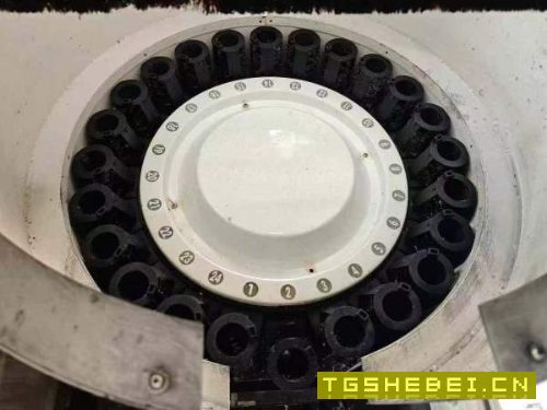 刚刚到货一台2016年友佳VMP-40A立加、发那科MD系统、B.