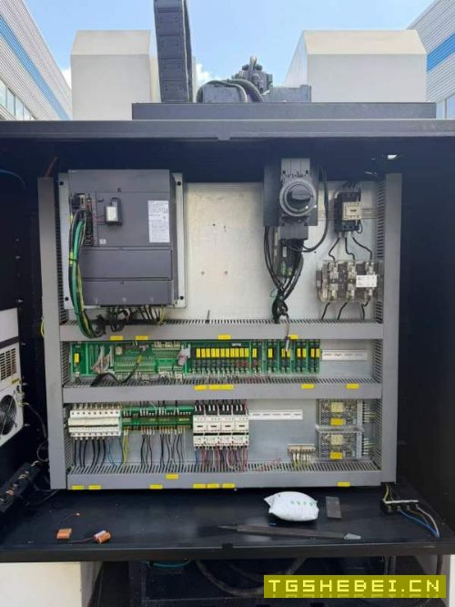 台湾格勒玛GRM-1150T钻工中心：三菱M80系统、30把圆盘.