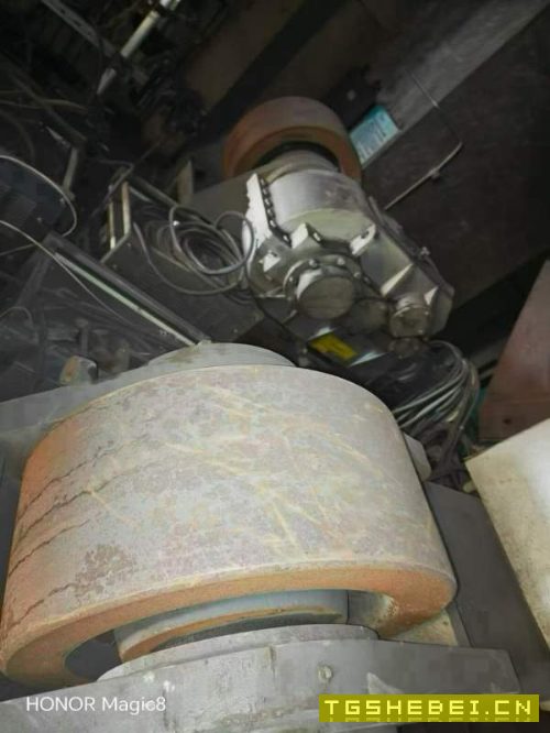 35吨变位机,30吨回转平台,250吨滚轮架,安装少用,.