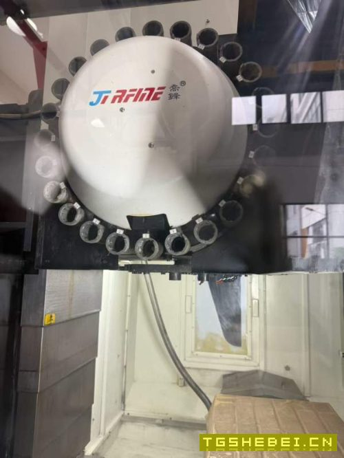 2023年，乔峰V850加工中心，发那科OI-MFPlus系统，BT4.