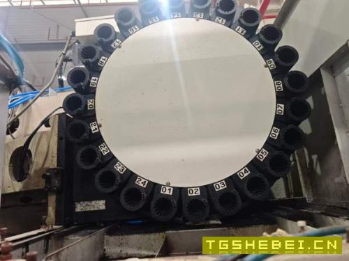 同款2台2017年辛辛那提CFV-1100高速加工中心一台带刀.