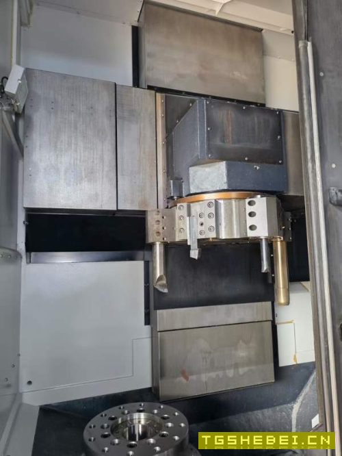 斗山835数控立车,同款两台